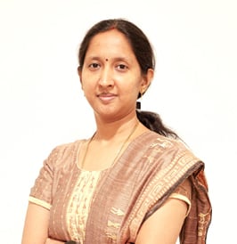 Dr. Dhaarani J